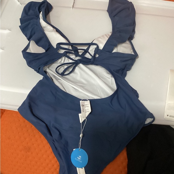 Women One Piece Swimsuit Tummy Control Bathing Suit Ruffled V Neck Swimwear NWT - Picture 2 of 2